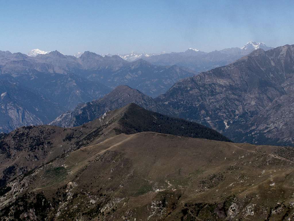 Mont Blanc chain and Gran Combin from Mombarone (60 miles away)