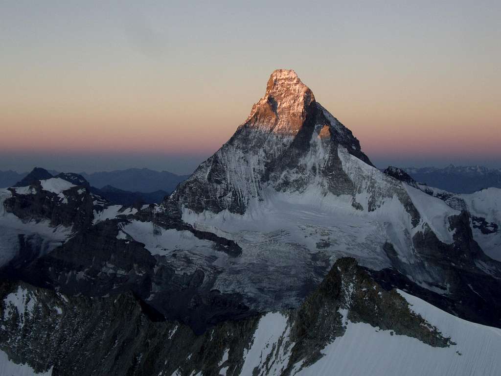 Matterhorn sunrise from Obelgabelhorn