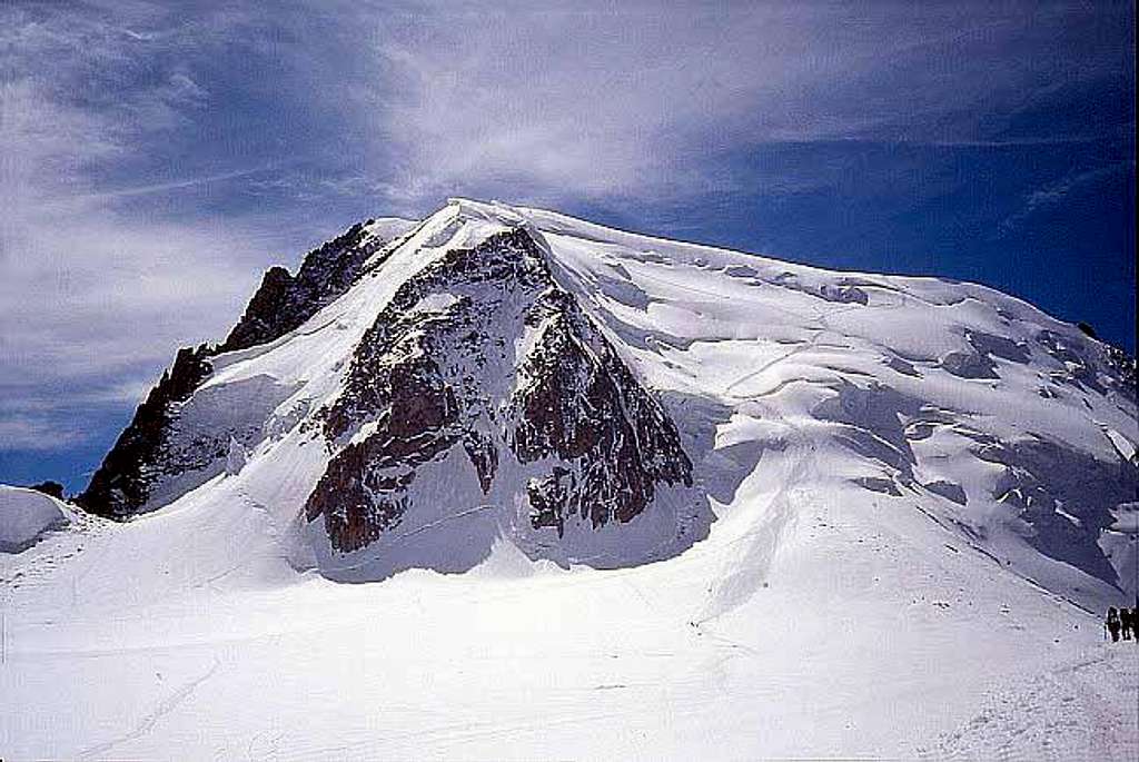 The Mont Blanc du Tacul massif seen from Col du Midi.