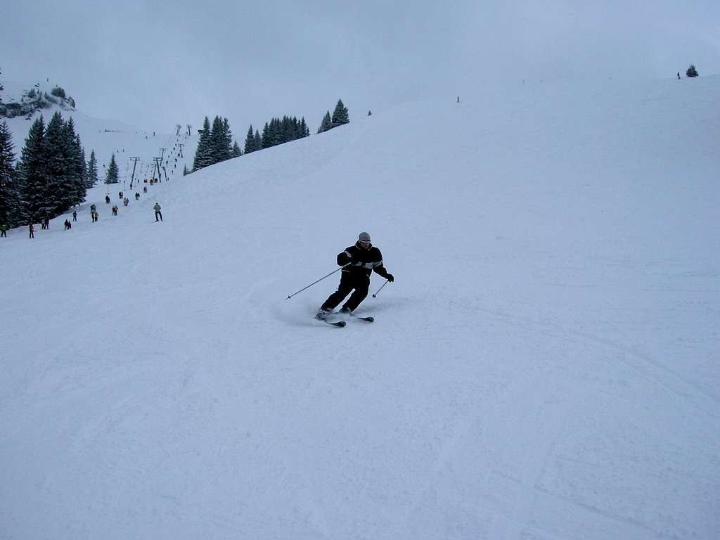 Skiing in Tannheim