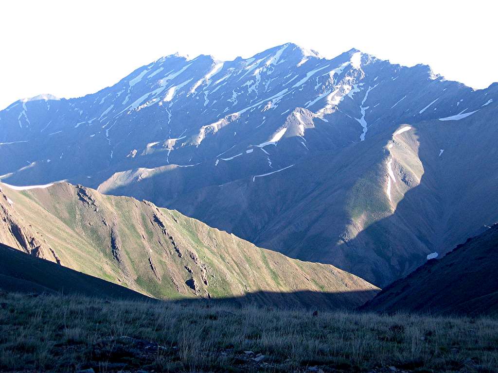Yakhchal Southern Slopes