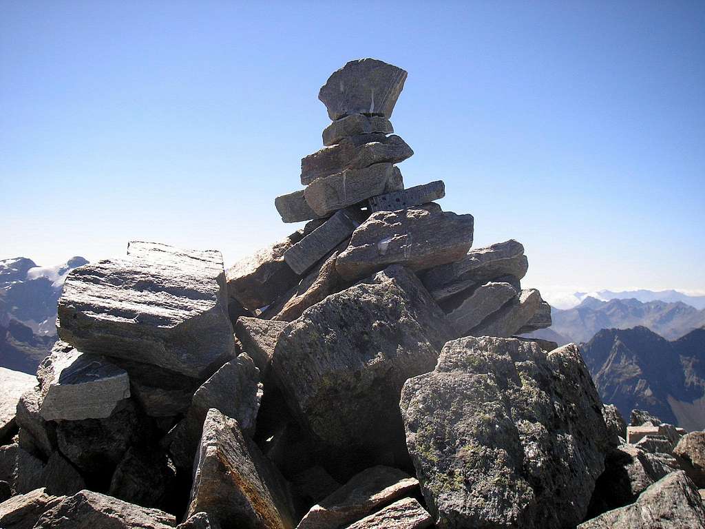 Peak Steinmann of Piz Paradisin 3302m
