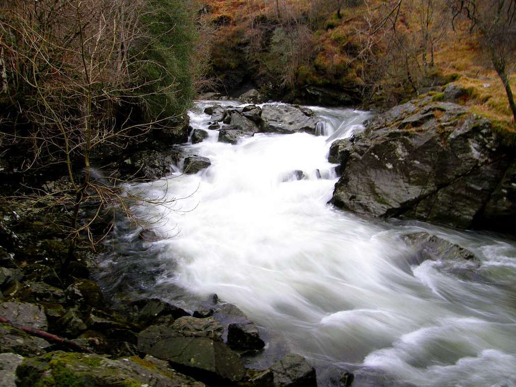 Falls of Falloch (Lower Falls)