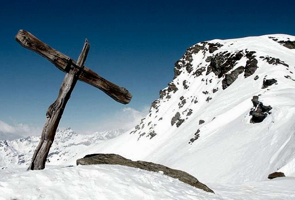 Summit and Cross of Pointe de...