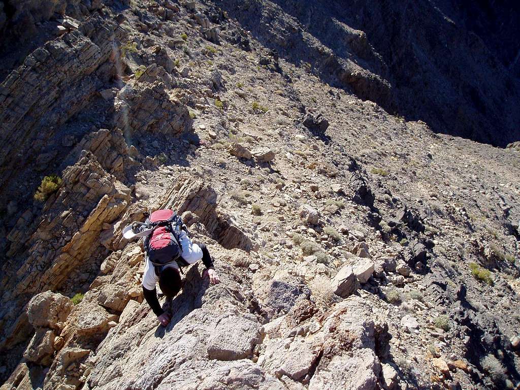 downclimbing Eagle Mountain's summit ridge