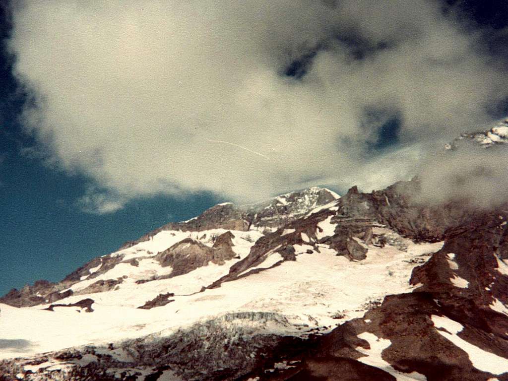Cloud's Kiss for Mount Rainier