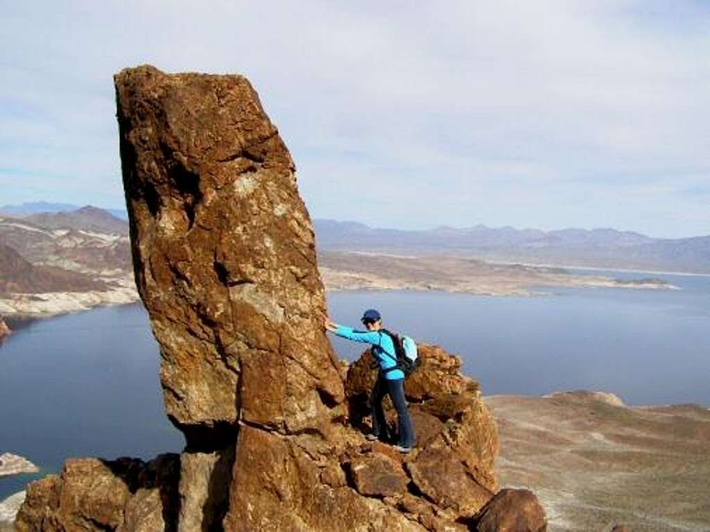 On the East Ridge of  Arch Mountain