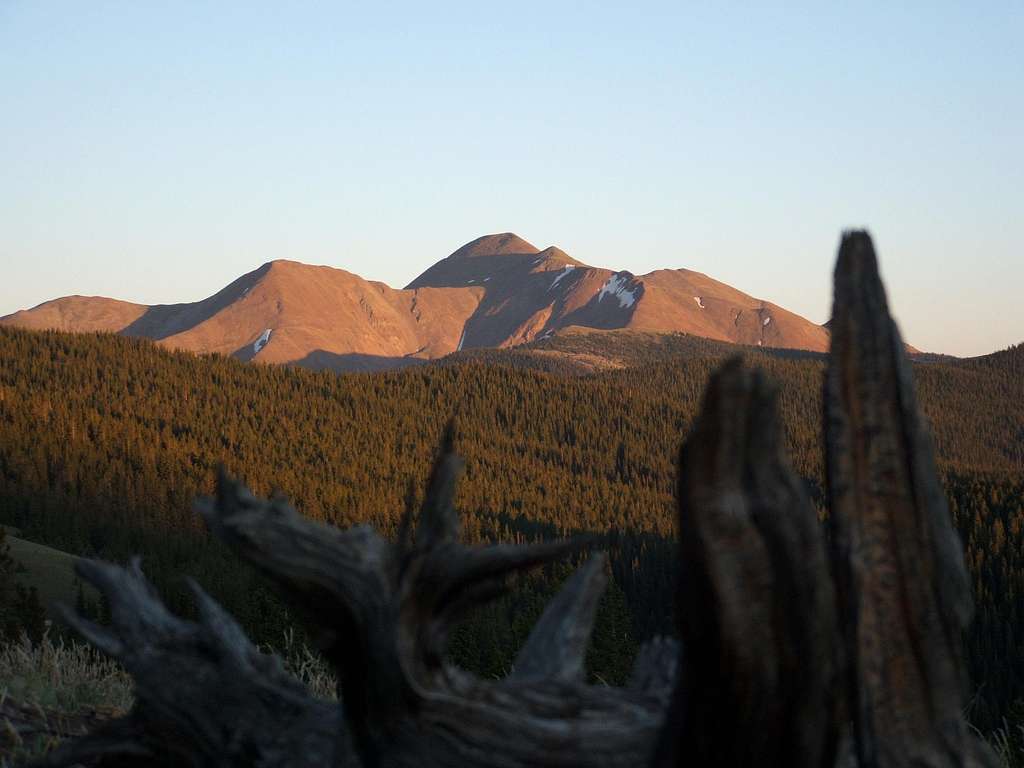 Antora Peak