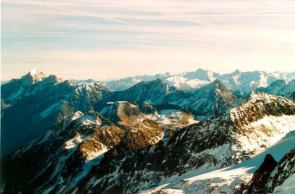 Stubai Alps with Habicht on...