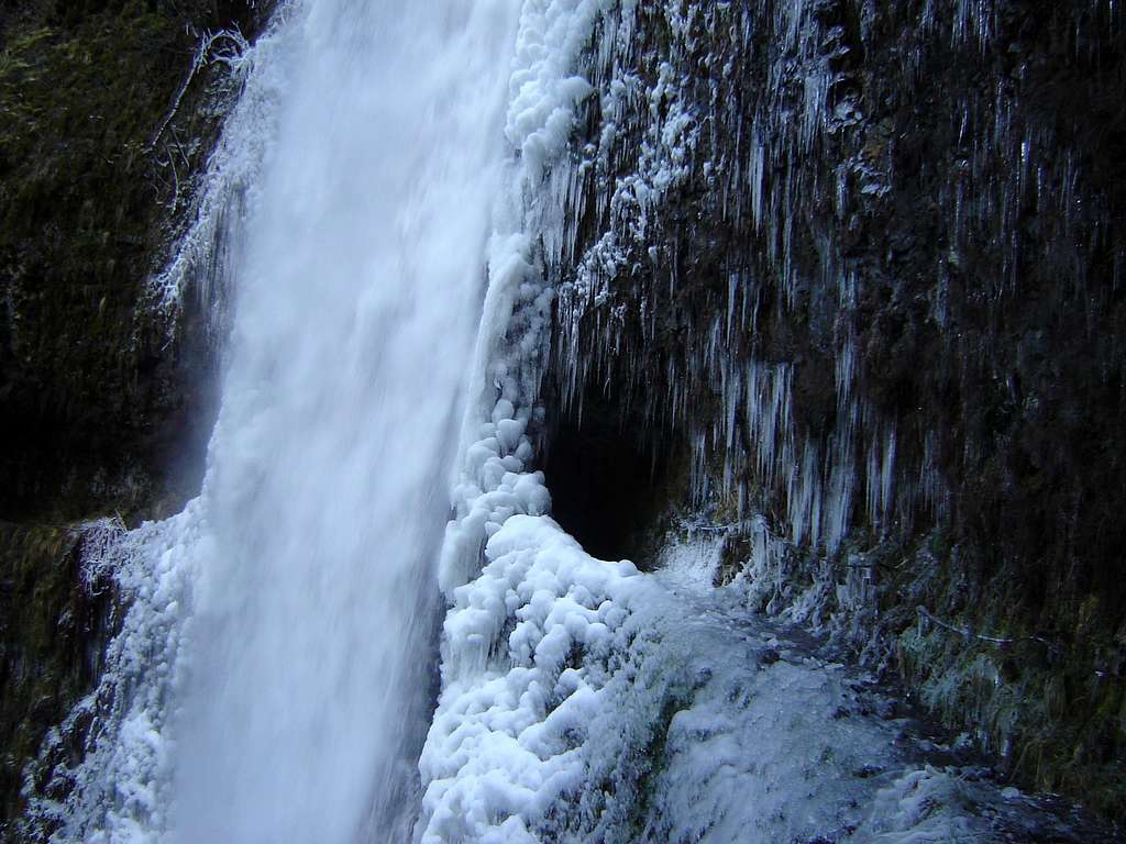 Frozen Tunnel Falls