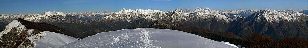 Monte Cuar panorama