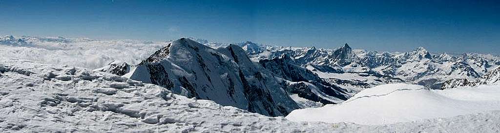 Panorama from Signalkuppe (4554 m)
