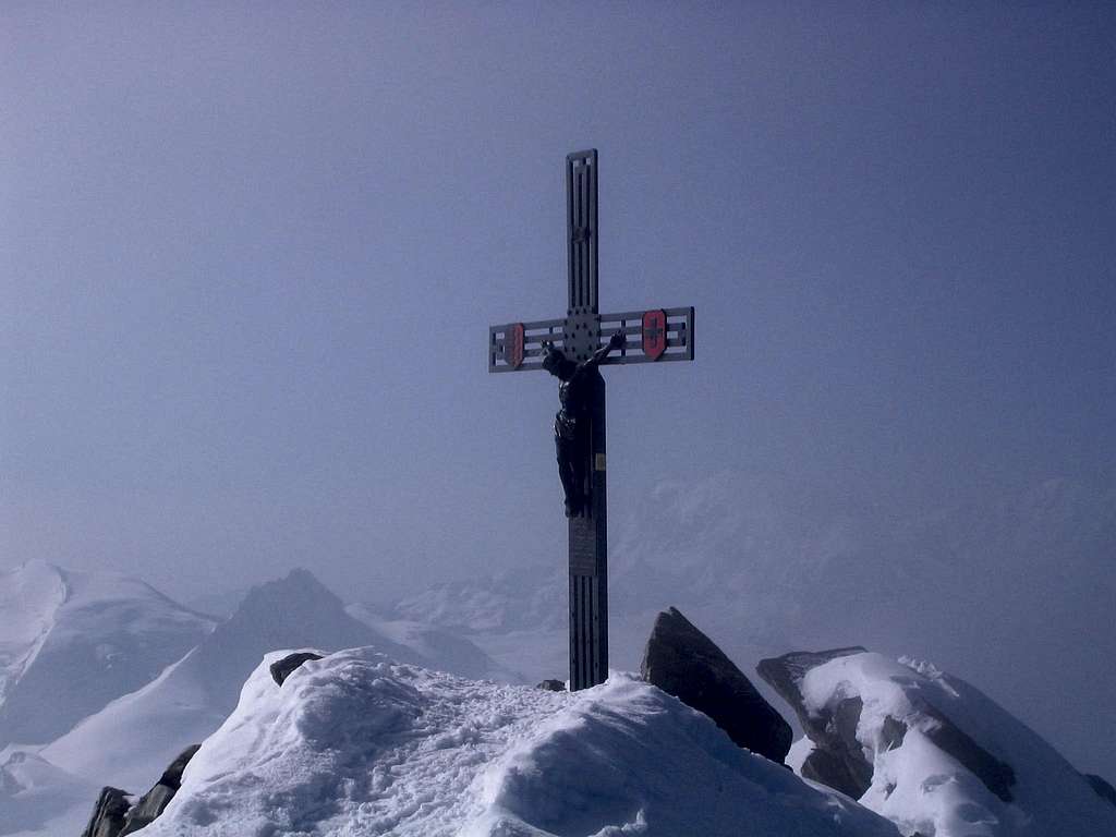 Summit cross Dom 4545m