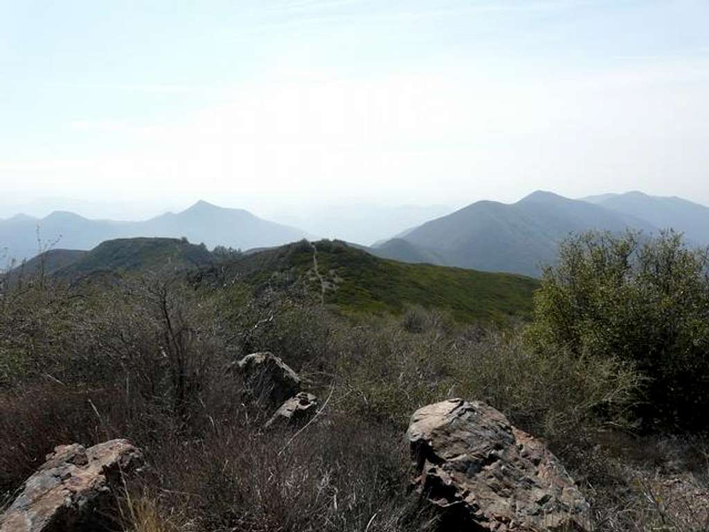 Los Pinos Trail