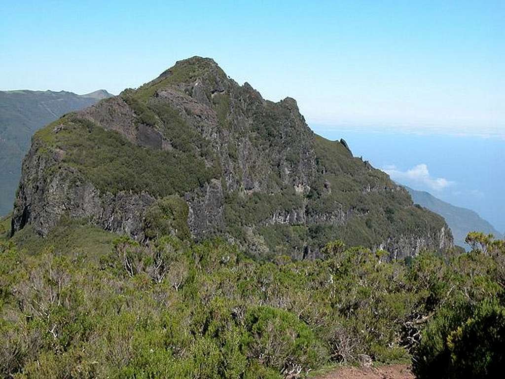 Pico da Encumeada, May 2003
