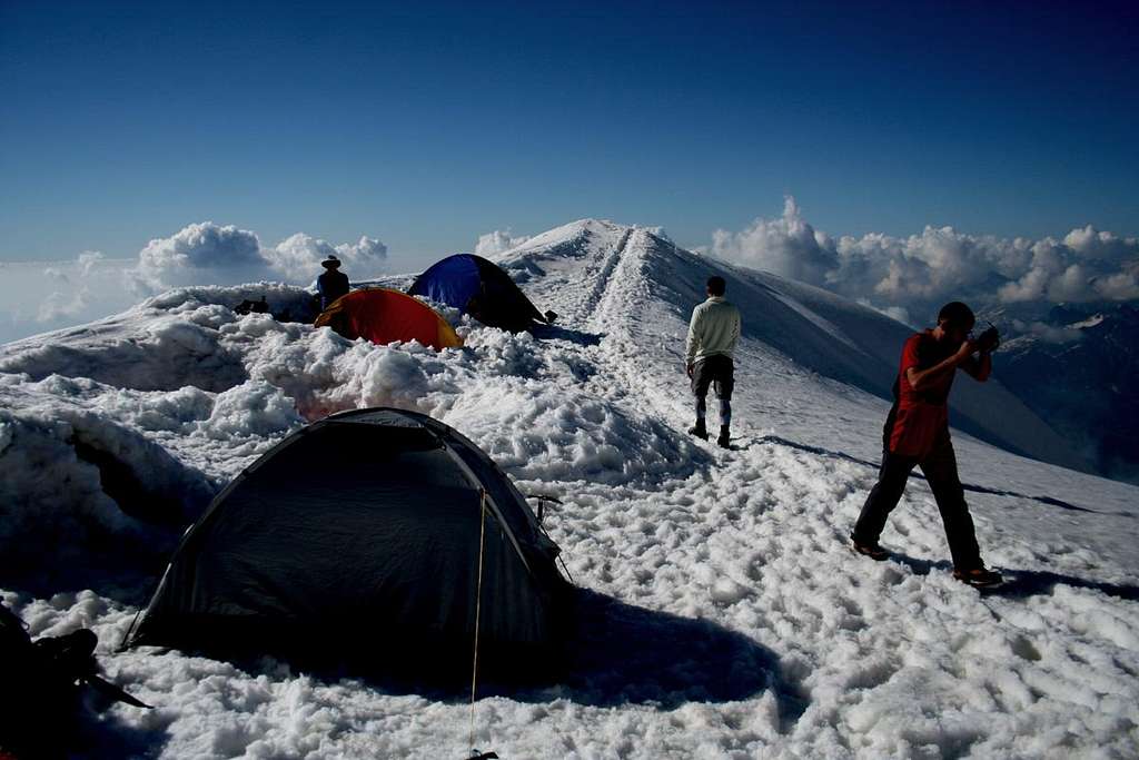 Camp near by Aiguille du Goûter(3817m)
