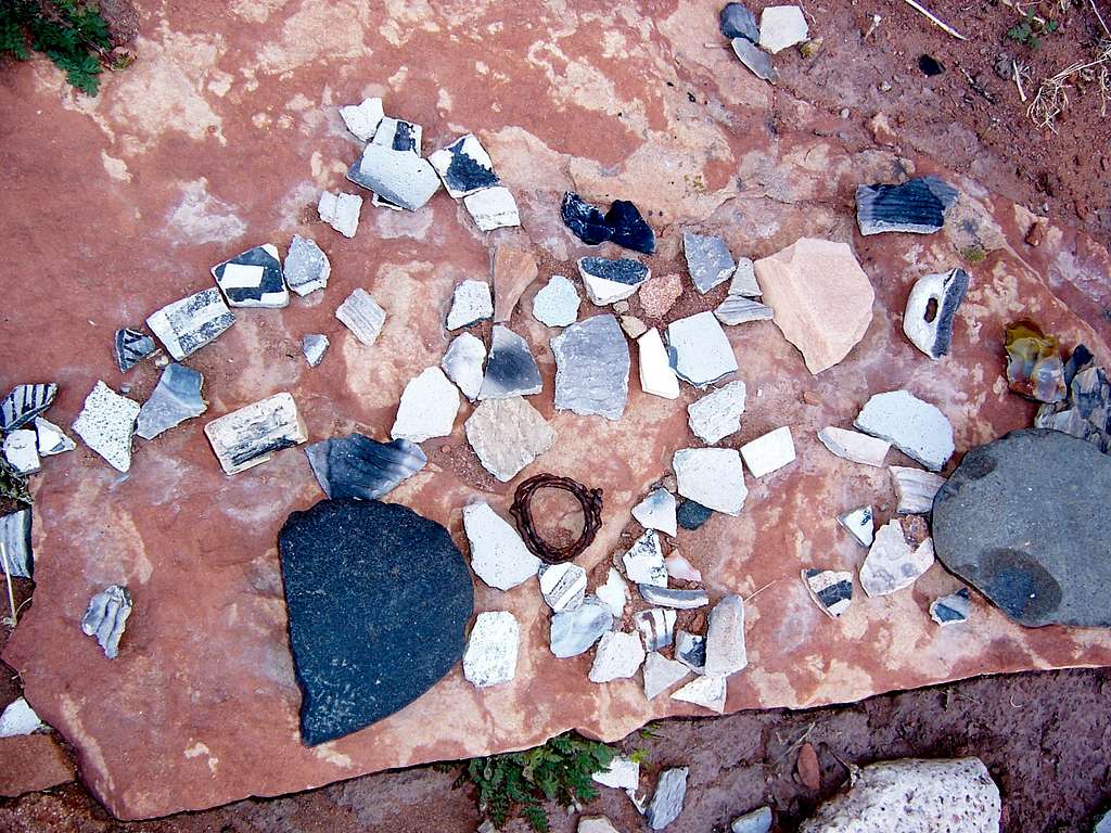 Potsherds and More, Canyon de Chelly