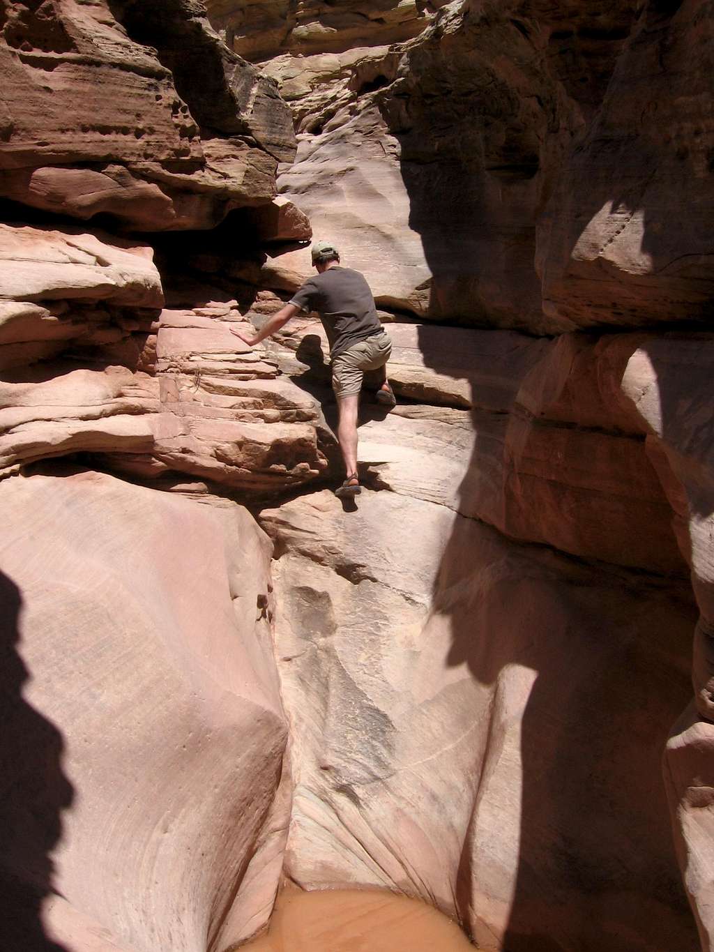 scrambling above the potholes in Ding Canyon