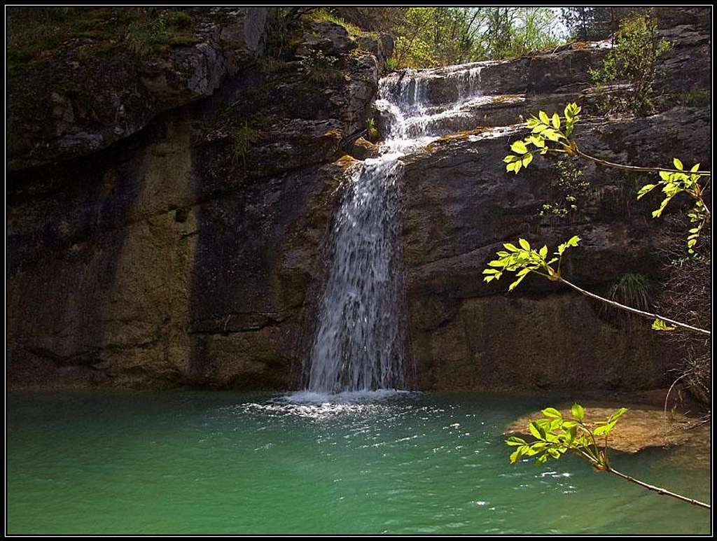 The lower waterfall on Grdi potok
