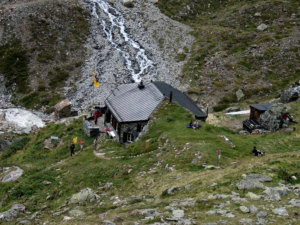 Voralp Hut 2126m