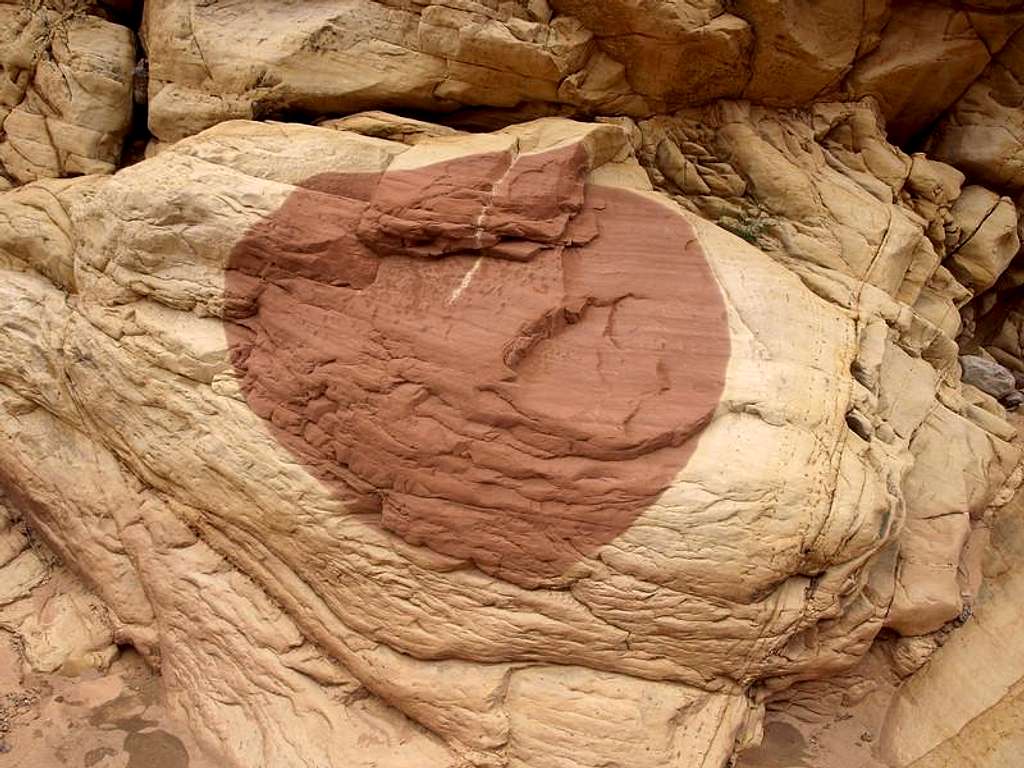 interesting geology in Lean-To Canyon