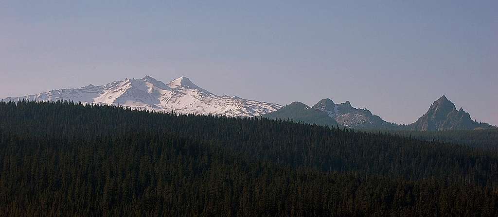 Diamond Peak, South Mt. Yoran and Mt. Yoran from Odell Lake
