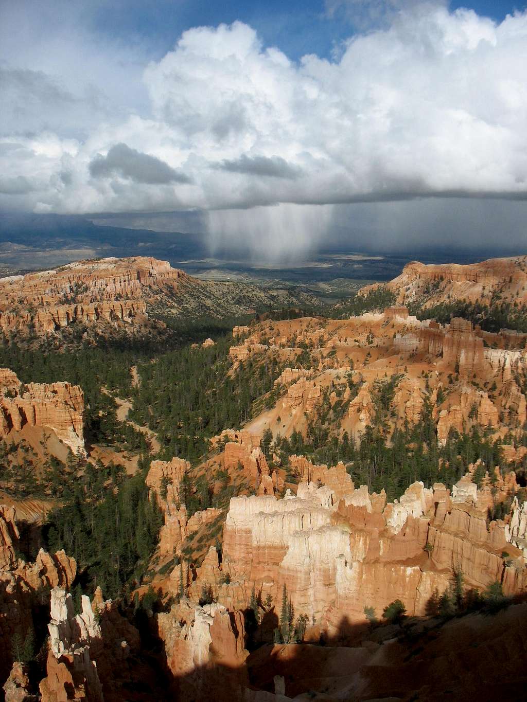 Stormclouds over Bryce
