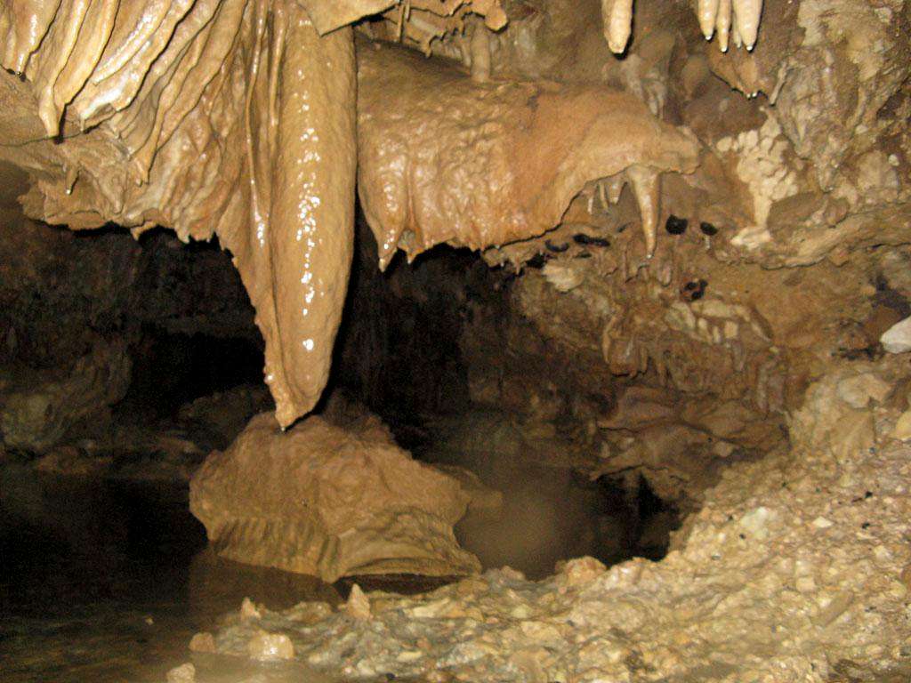 Daniyal cave