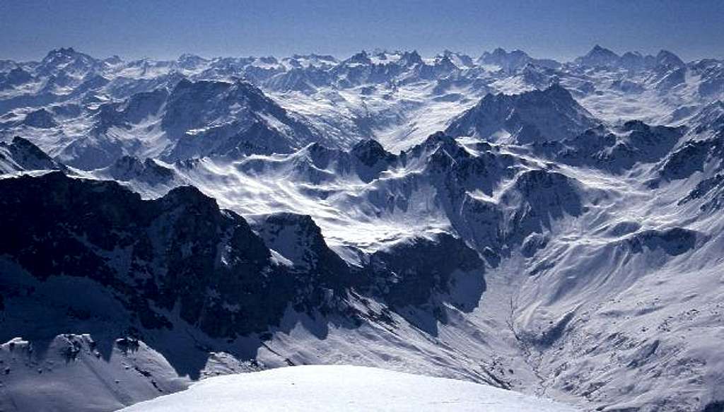 Silvretta winter panorama from Sulzfluh