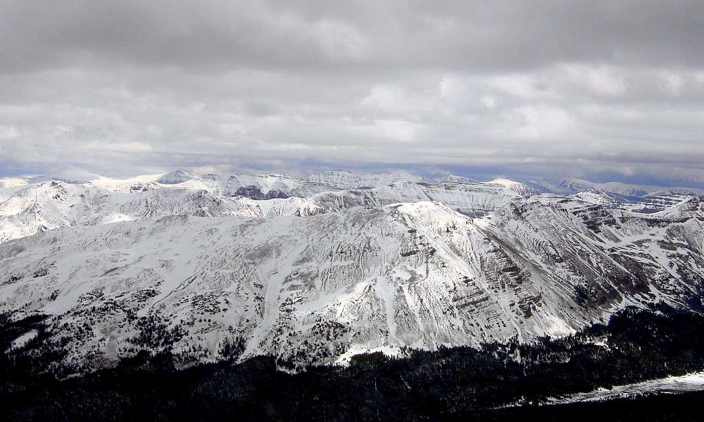 The skyline of 13ers in the storm