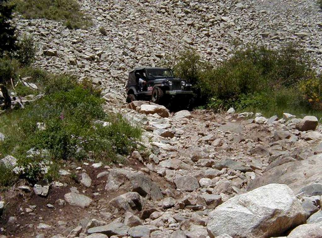 The old 4x4 road up to Lake...