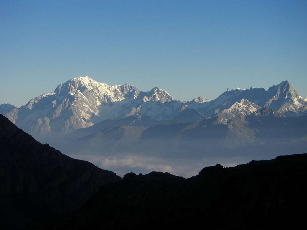 Mont Blanc & Les Grandes Jorasses
