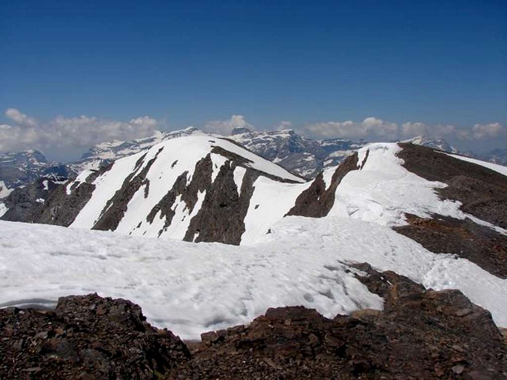 Pico de la Lentilla (3157m)