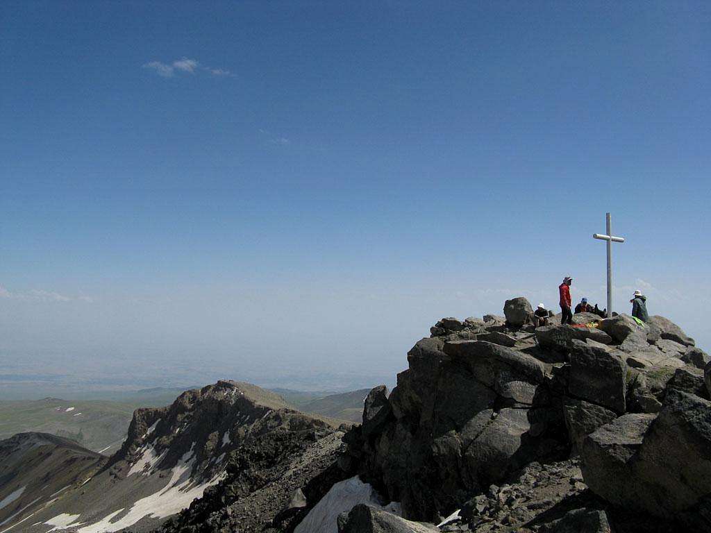 The western summit (right/front) and the southern summit (left/back)