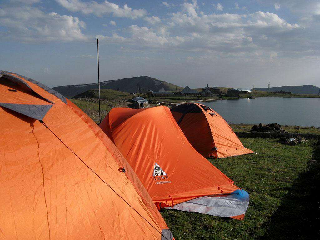 Our camp beside the kari lake