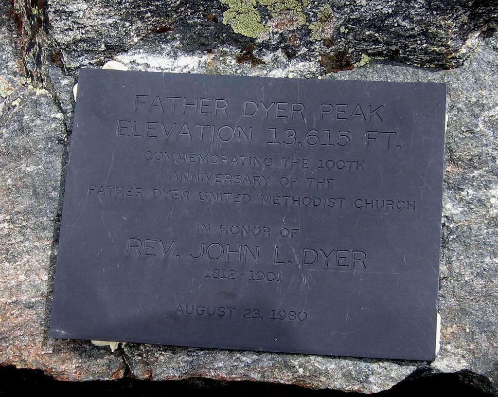 The plaque at the summit of Father Dyer...