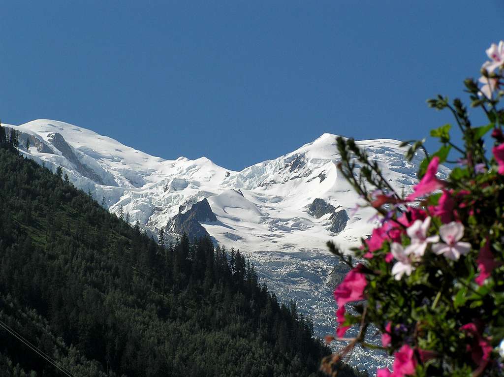 Mont Blanc and Dôme de Goûter