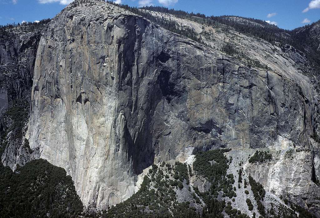 Detailed View of the South Face of El Capitan
