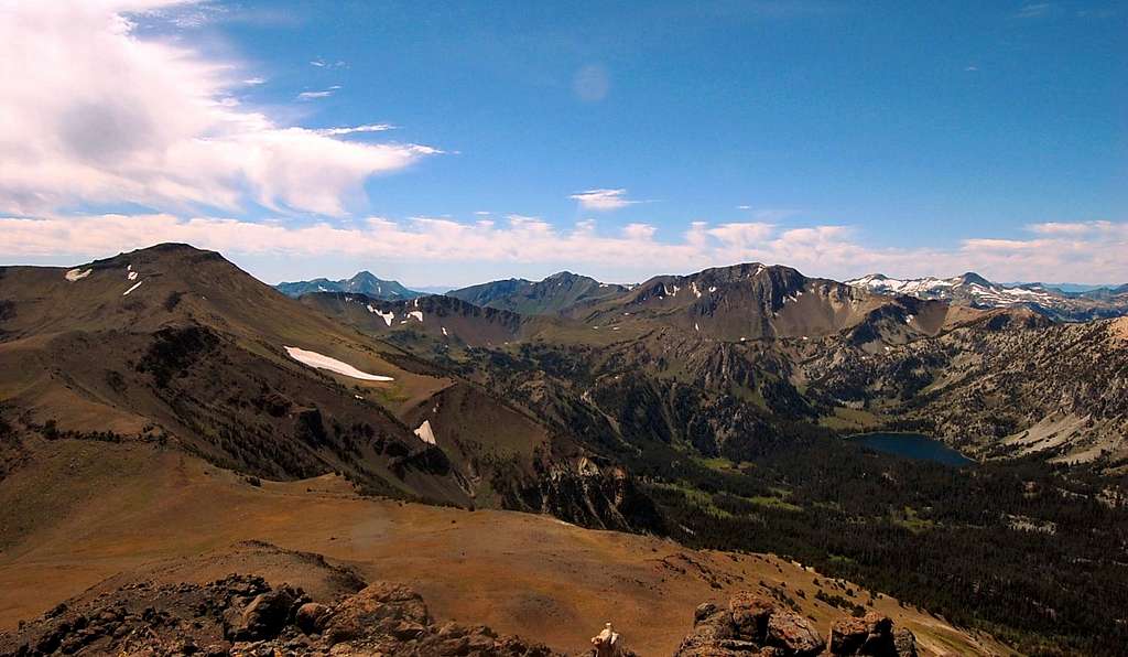 Aneroid Mt, Cusick Mt (?), Pete's Point, Glacier Peak and Eagle Cap from Hidden Peak summit