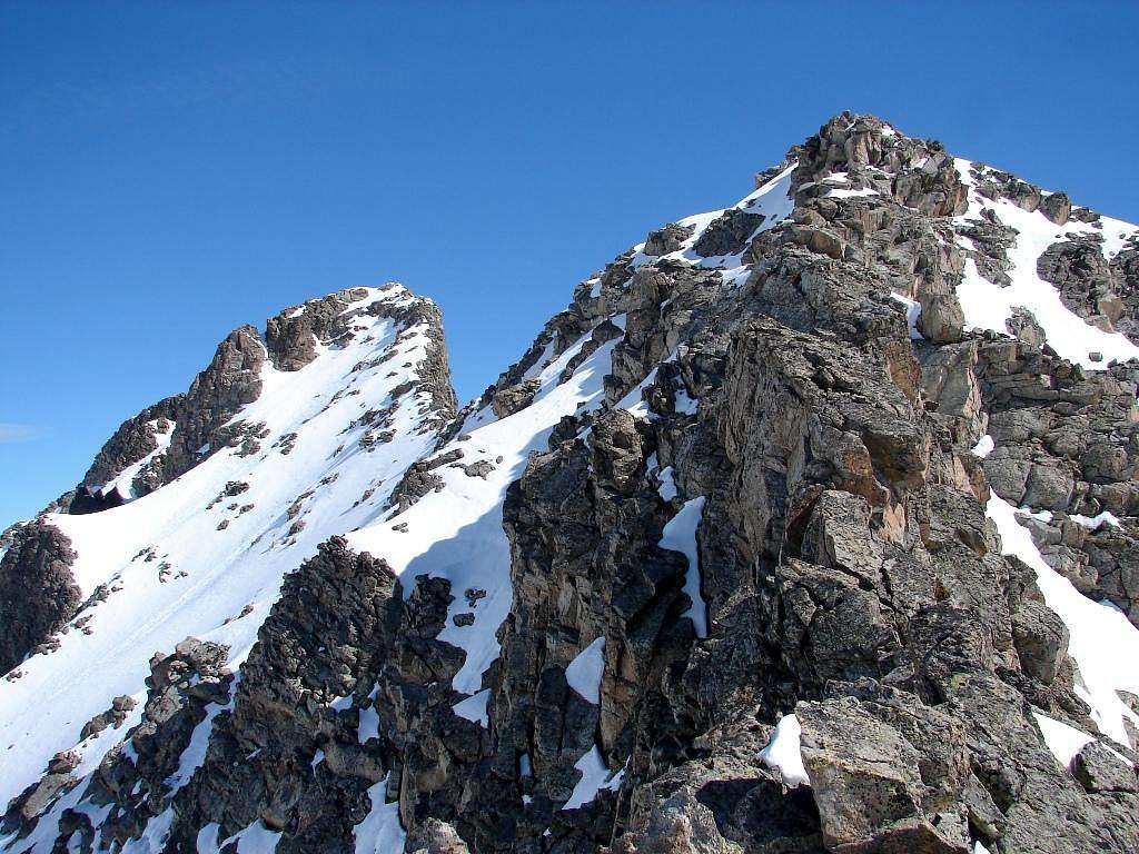 Peaks of Forqueta and Turets, seen from the south ridge