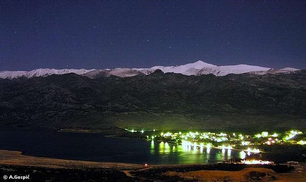 Night view of Velebit