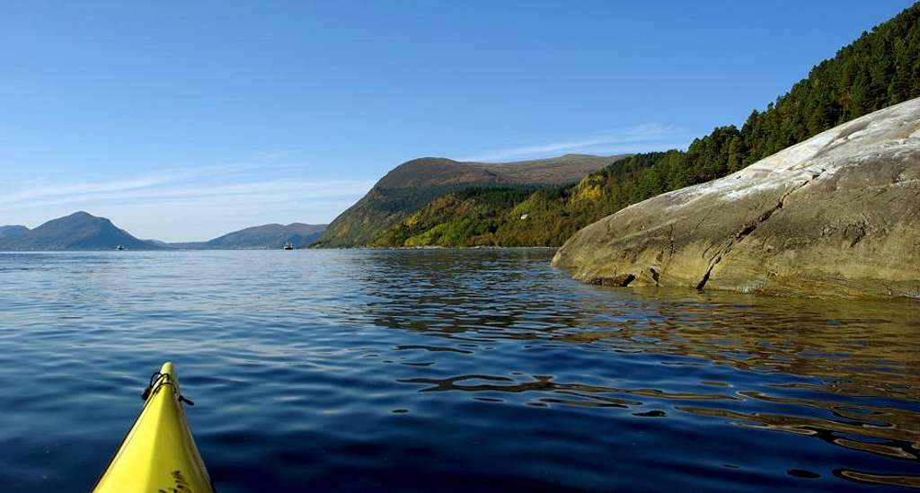 Kayaking Sunnmøre