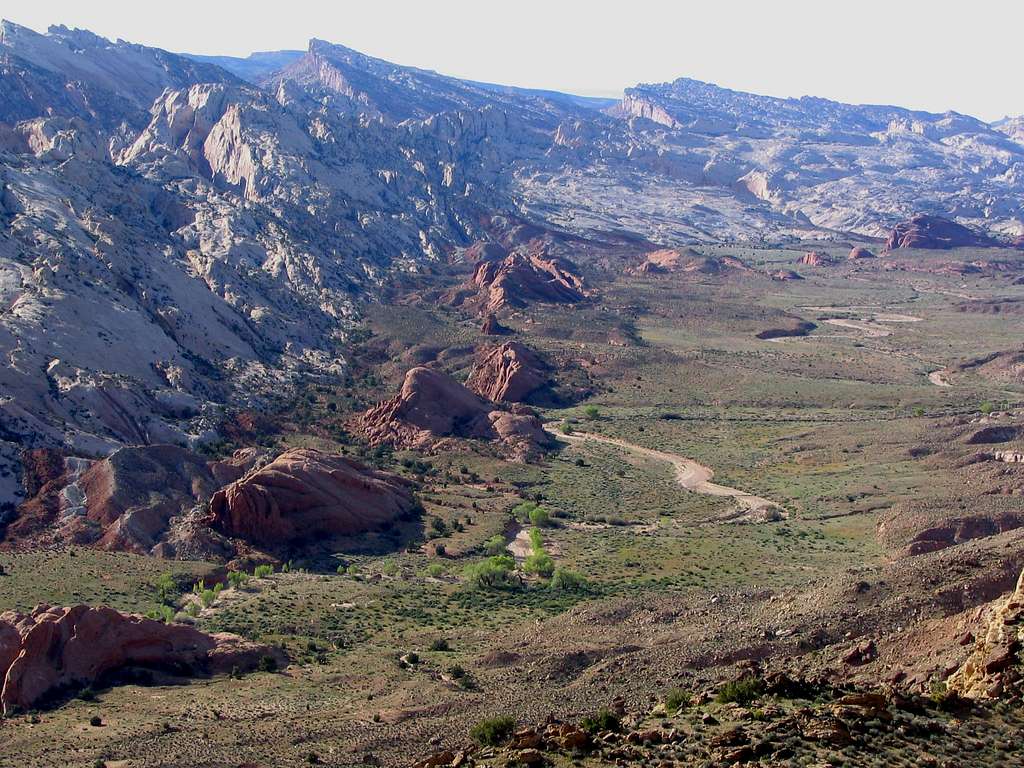 Hall's Overlook, Capitol Reef National Park, April 2005