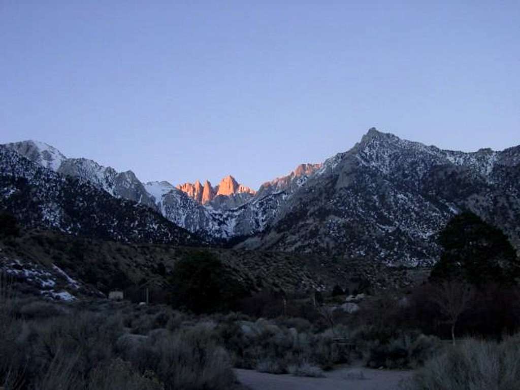 Dawn from Lone Pine campground