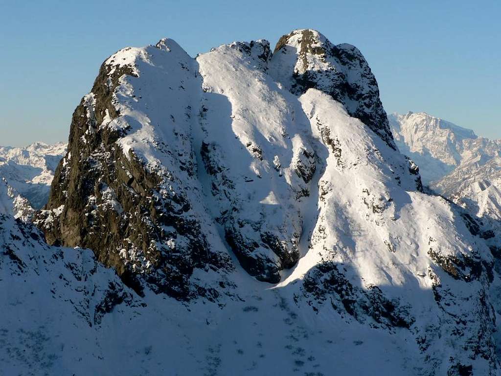 Mount Pedum in winter
