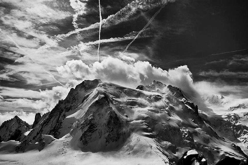 Tacul from the Aiguille du Midi