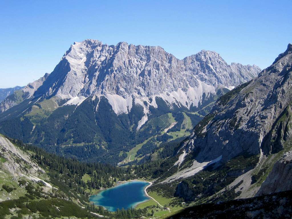 Zugspitze from ascent to Vorderer Drachenkopf