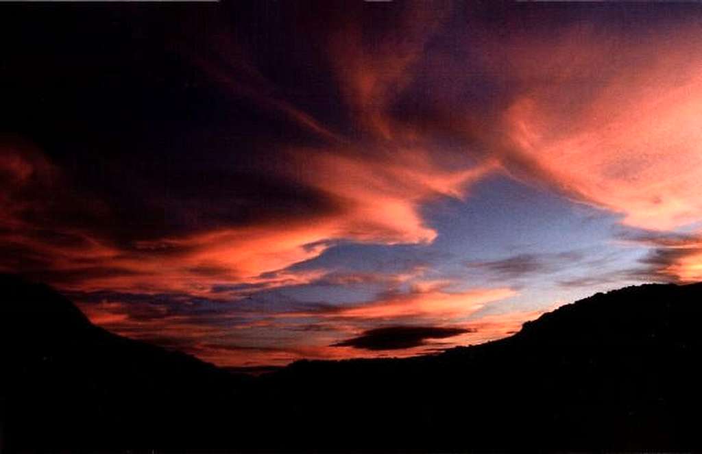 Summer sunset in La Pedriza