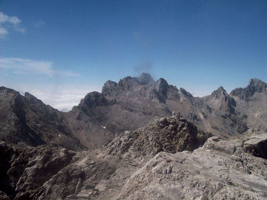 View from Torre de Horcados Rojos summit