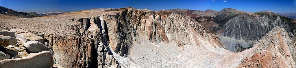 Dana Plateau, northwest from Third Pillar